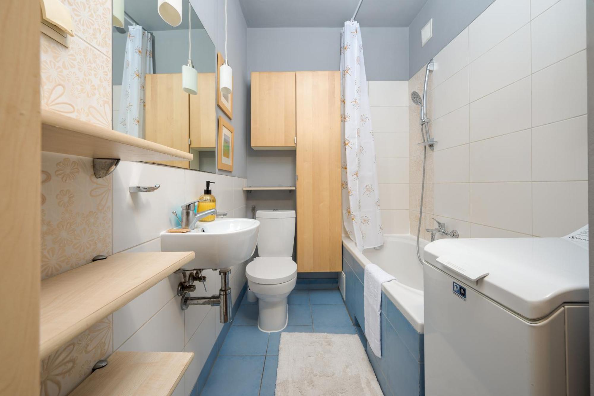 Stay With Friends In Warsaw Apartment Exteriör bild